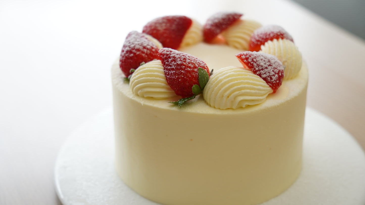 Strawberry Fresh Cream Cake
