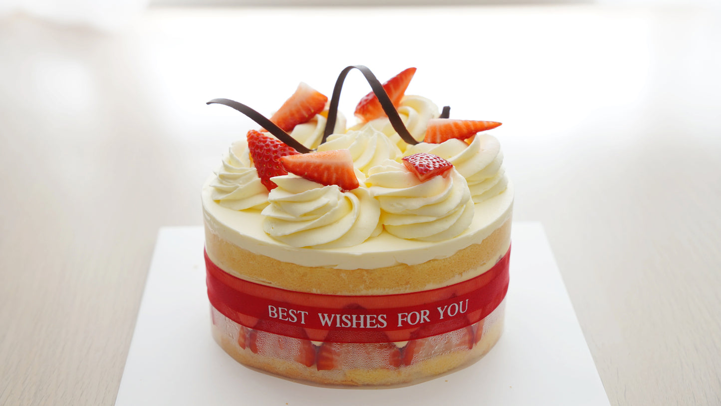 Christamas Strawberry Fraisier Cake